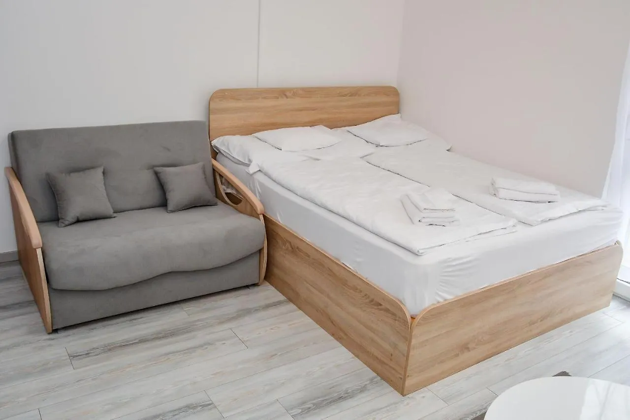 Апартаменты Heli Apartman Хайдусобосло Венгрия